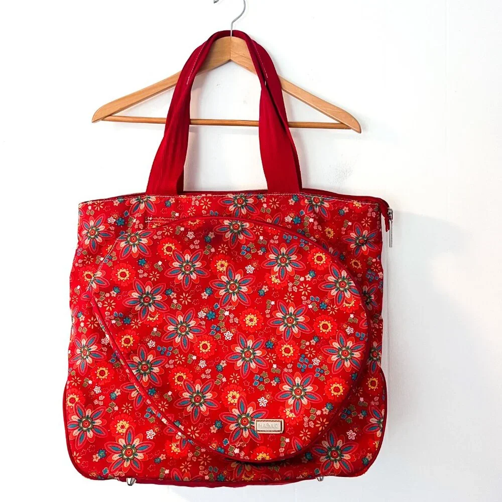 Hadaki exterior pocket